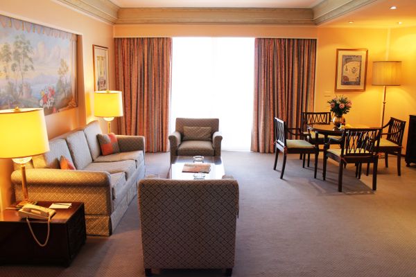 Hotel Al Bustan (Beirut)